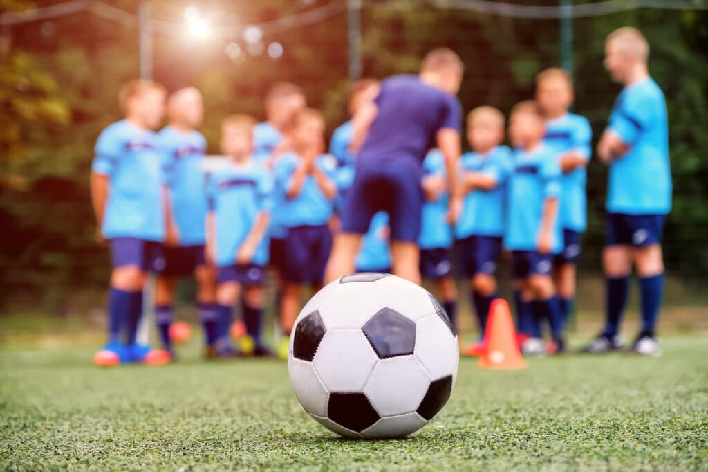 spielgemeinschaft fußball vertrag