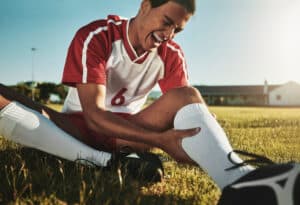 verletzung beim fußball versicherung
